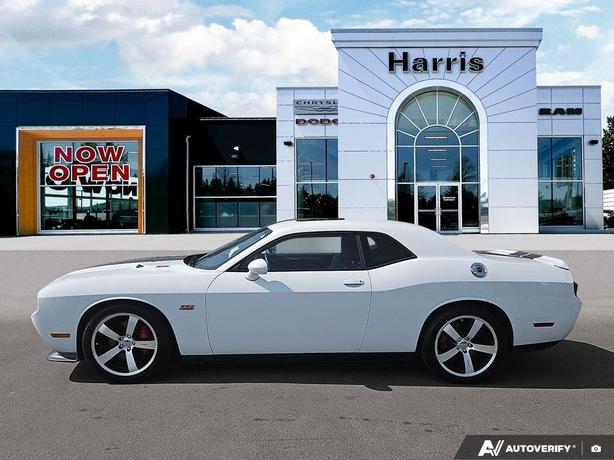 2012 Dodge Challenger 2dr Cpe SRT8 392 | Remote Start | Bluetooth Connect! image 3