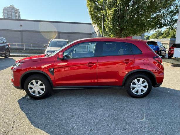 2024 Mitsubishi RVR ES AWC - Heated Seats, Apple Carplay/Android Auto image 8