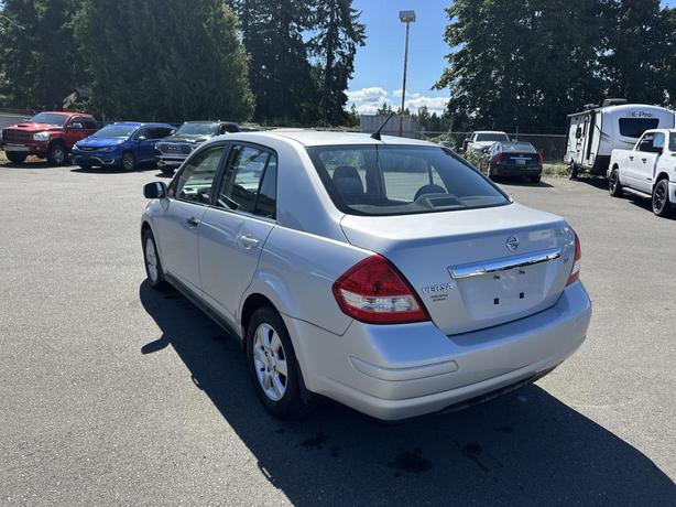 2007 Nissan Versa 1.8 S image 3