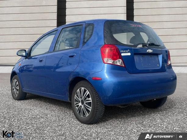 2004 CHEVROLET AVEO image 4