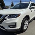 2020 Nissan Rogue SV thumbnail image 3