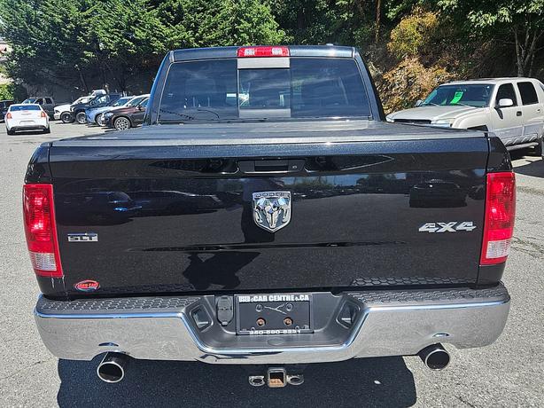 2010 Dodge  Ram 1500 SLT image 3