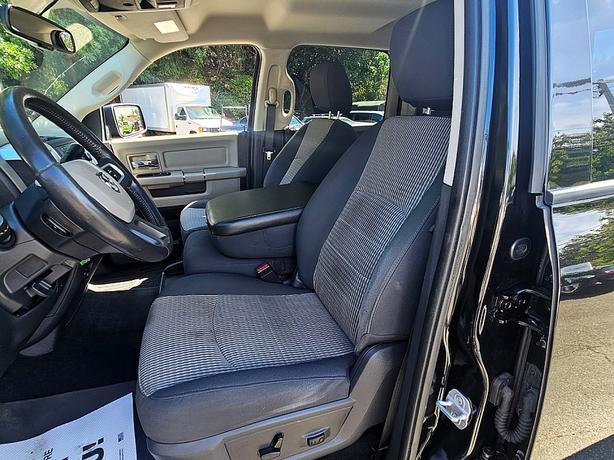 2010 Dodge  Ram 1500 SLT image 8