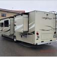 Used 2015 Coachmen RV Leprechaun 319DS Ford 450 thumbnail image 4