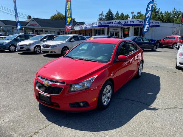 2014 Chevrolet  Cruze 1LT image 1