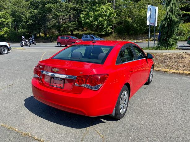 2014 Chevrolet  Cruze 1LT image 5