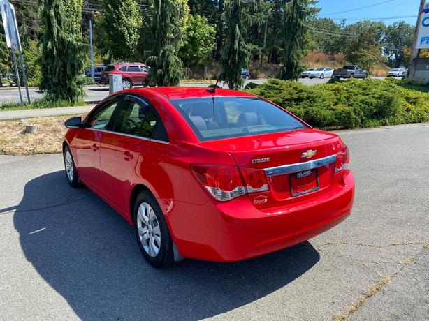 2014 Chevrolet  Cruze 1LT image 7