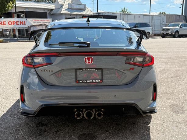 2024 Honda Civic Type R No Accidents, One Owner, Manual Transmission image 7