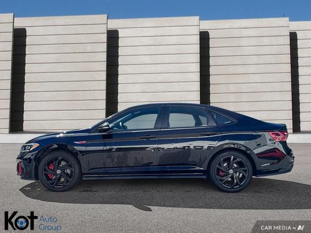 2023 VOLKSWAGEN JETTA GLI image 8