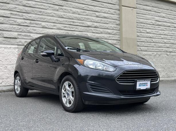 2015 Ford Fiesta image 1
