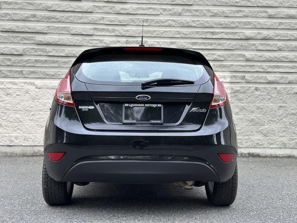 2015 Ford Fiesta image 7