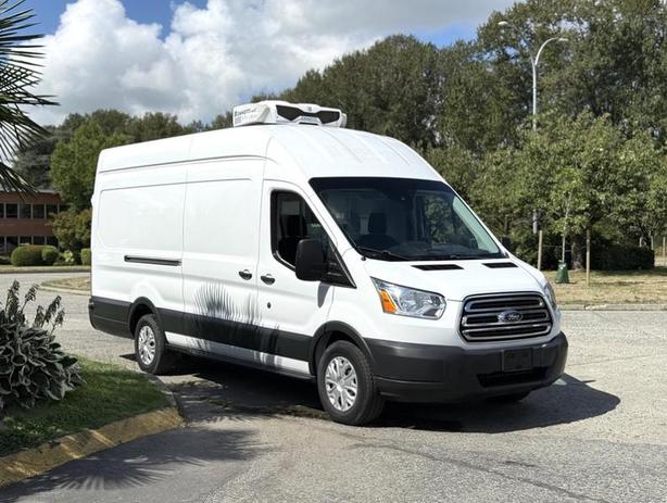 2018 Ford Transit 250 High Roof Zanotti Reefer Cargo Van image 1