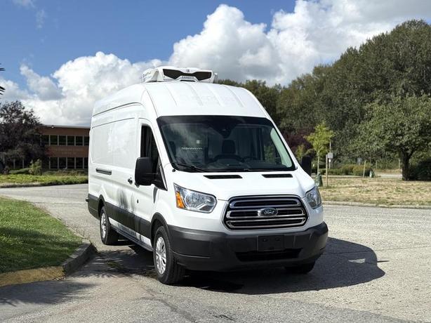 2018 Ford Transit 250 High Roof Zanotti Reefer Cargo Van image 2
