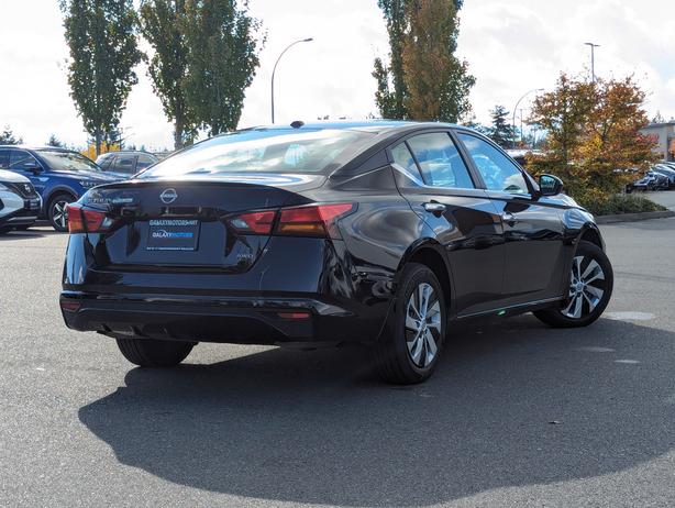 2023 Nissan Altima S - No Accidents, AWD, Heated Seats image 6