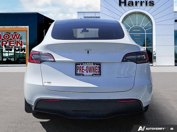 2022 Tesla Model Y Long Range AWD | Backup Camera | One Owner! image 5