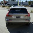 2022 Volvo V60 Cross Country T5 AWD - Power Moonroof & Parking Camera Rear thumbnail image 7