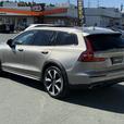2022 Volvo V60 Cross Country T5 AWD - Power Moonroof & Parking Camera Rear thumbnail image 8