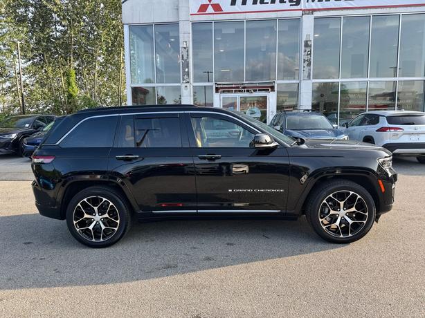 2024 Jeep Grand Cherokee Summit Reserve - No Accidents, Night vision image 4