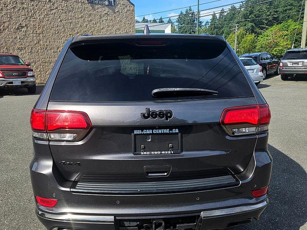 2015 Jeep  Grand Cherokee Overland image 6