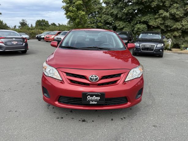 2013 Toyota Corolla image 2