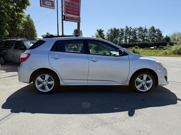 2009 Toyota Matrix image 8