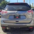 2016 Nissan Rogue AWD 4dr SV thumbnail image 3