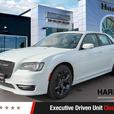 2022 Chrysler 300 300 Touring L RWD | Panoramic Sunroof! thumbnail image