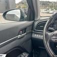 2019 Hyundai Elantra Preferred thumbnail image 8