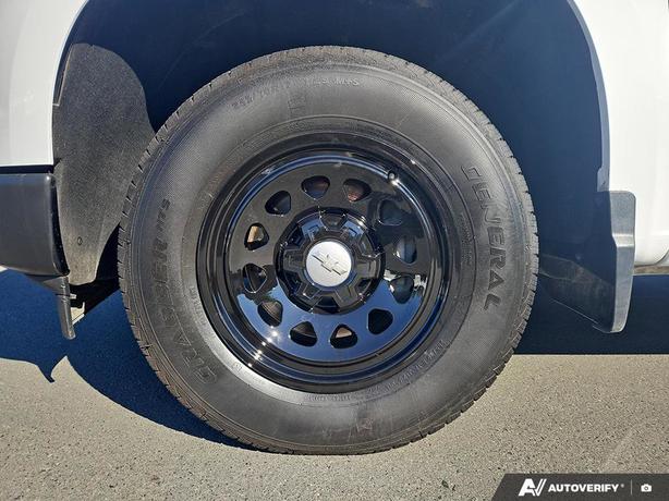 2022 Chevrolet Silverado 1500 2WD Reg Cab 140 Work Truck | Backup Camera | Bluet image 6