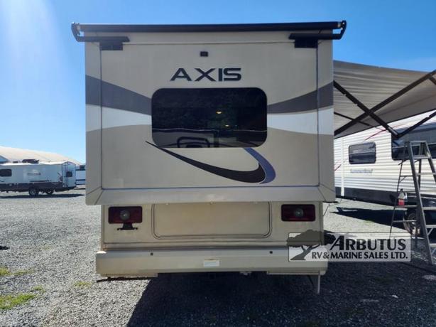 Used 2017 Thor Motor Coach Axis 25.2 image 5