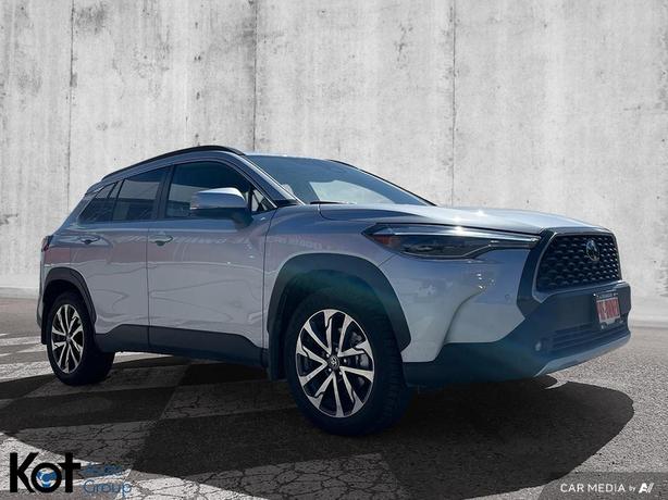 2024 Toyota Corolla Cross XLE | AWD | Locally Owned & Serviced | Fully Inspected image 3