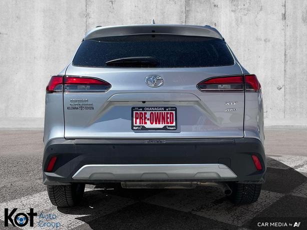 2024 Toyota Corolla Cross XLE | AWD | Locally Owned & Serviced | Fully Inspected image 6