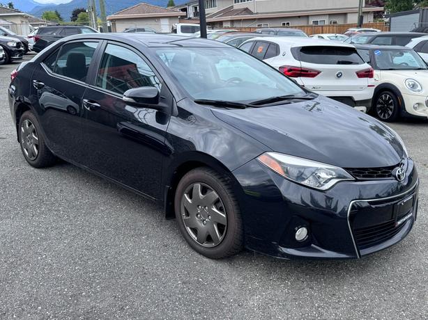 2015 Toyota Corolla S image 7