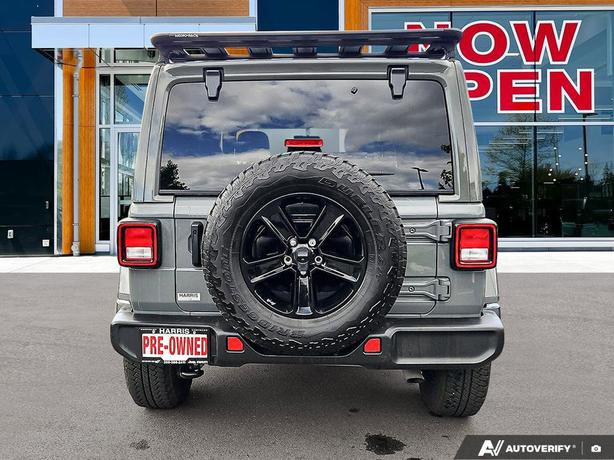 2023 Jeep Wrangler Sahara Altitude 4Dr 4x4 | One Owner | No Reported Accidents! image 5