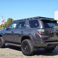 2018 Toyota 4Runner 4WD thumbnail image 4