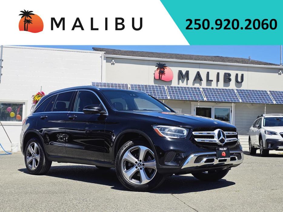 2021 Mercedes-Benz GLC GLC 300 4MATIC SUV display photo