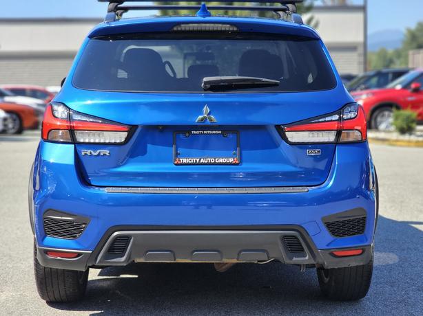 2022 Mitsubishi RVR GT AWC image 6