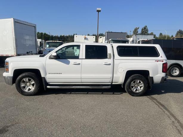 2015 Chevrolet Silverado 1500 LT Crew Cab 4WD image 2