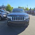 2011 Jeep Grand Cherokee 4WD 4dr Laredo | Keyless Entry | No Reported Accidents! thumbnail image 2