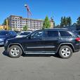 2011 Jeep Grand Cherokee 4WD 4dr Laredo | Keyless Entry | No Reported Accidents! thumbnail image 3