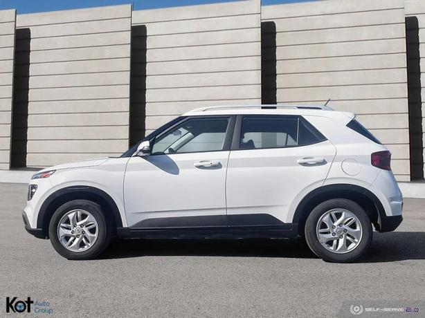 2023 HYUNDAI VENUE image 3