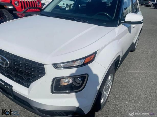 2023 HYUNDAI VENUE image 8