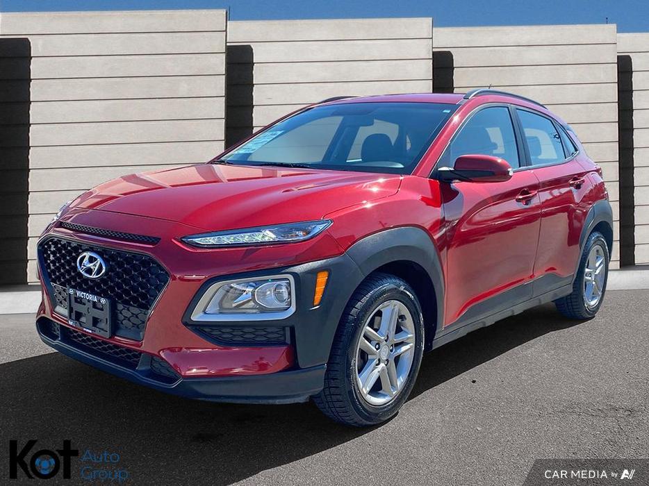 2020 Hyundai Kona Essential HEATED SEATS! BACKUP CAMERA! display photo