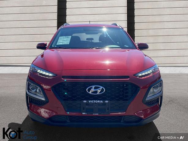 2020 Hyundai Kona Essential HEATED SEATS! BACKUP CAMERA! image 2