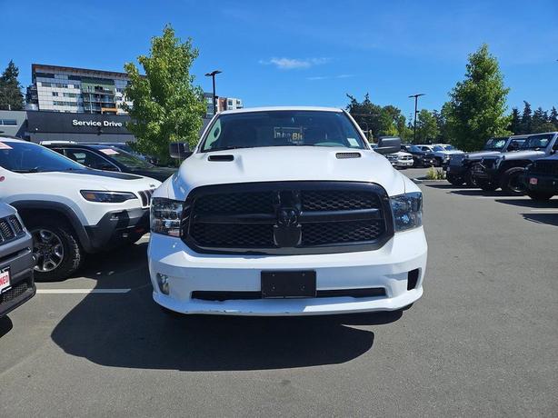 2019 RAM 1500 Classic Express 4x4 Quad Cab 6'4 Box | Backup Camera | Keyless Ent image 2