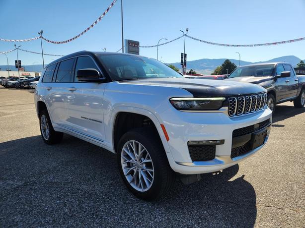 2023 Jeep Grand Cherokee L Summit | Heated & Ventilated Seats | Power Liftgate | image 2