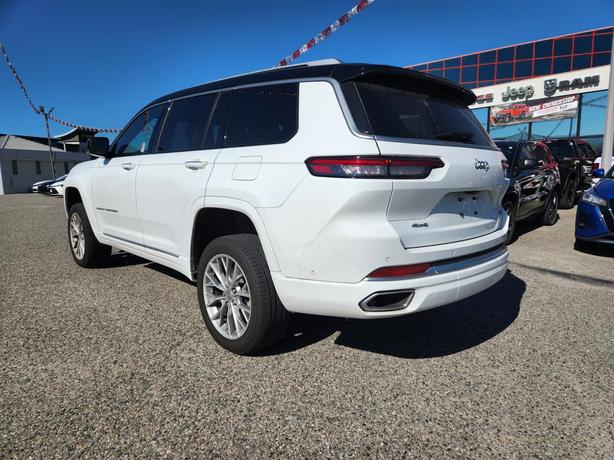 2023 Jeep Grand Cherokee L Summit | Heated & Ventilated Seats | Power Liftgate | image 4