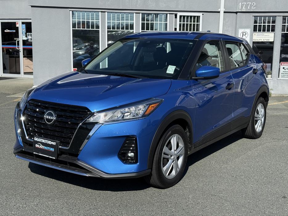 2022 Nissan Kicks S - 16" Steel Wheels &  Rear Parking Sensors display photo