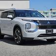 2023 Mitsubishi Outlander PHEV SEL - No Accidents, 1 Owner, Power Liftgate thumbnail image 3