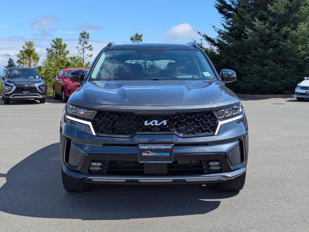 2023 Kia Sorento SX - No Accidents, Leather, Heated/Vented Seats image 3